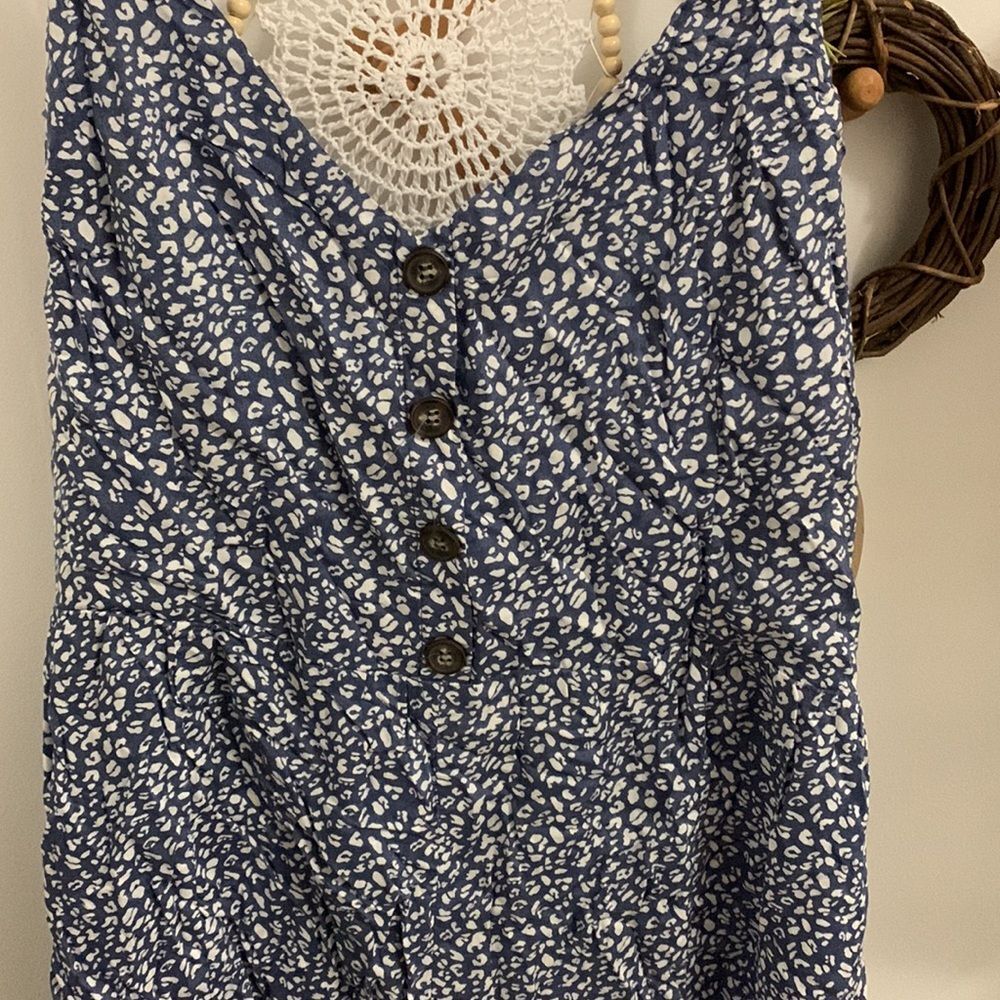 Floral Button-Front Navy Blue Romper - Picture 2 of 8
